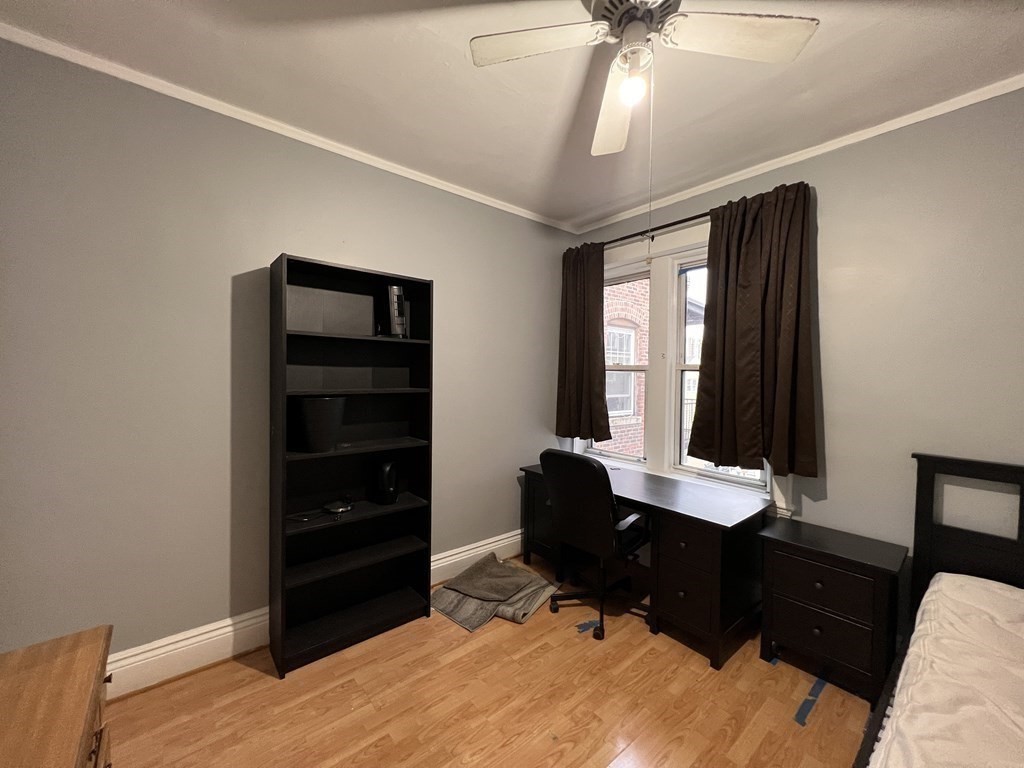 32 Reedsdale St, Allston