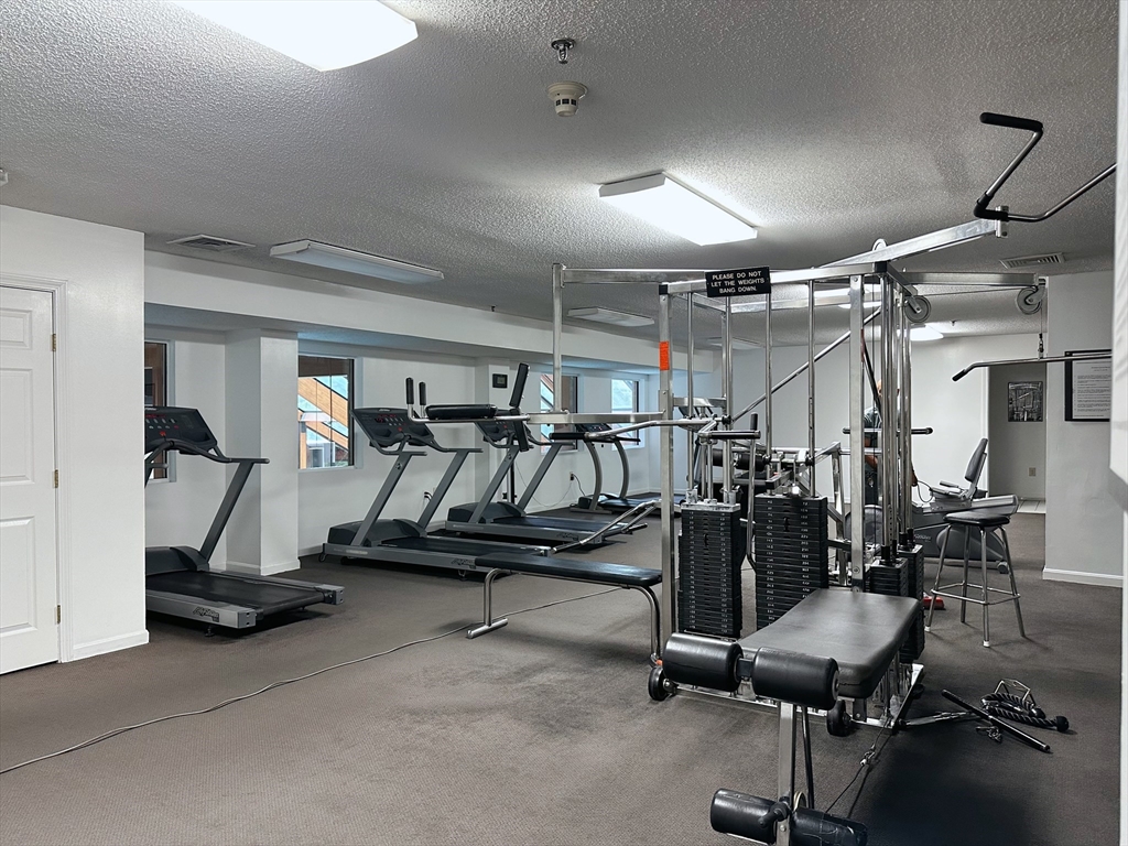 3920 Mystic Valley Pkwa, Medford