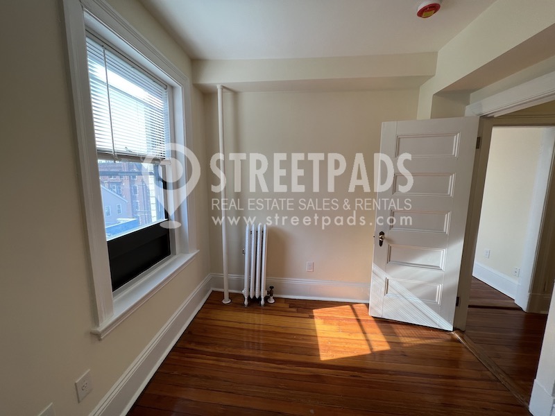 885 Massachusetts Ave, Central Square