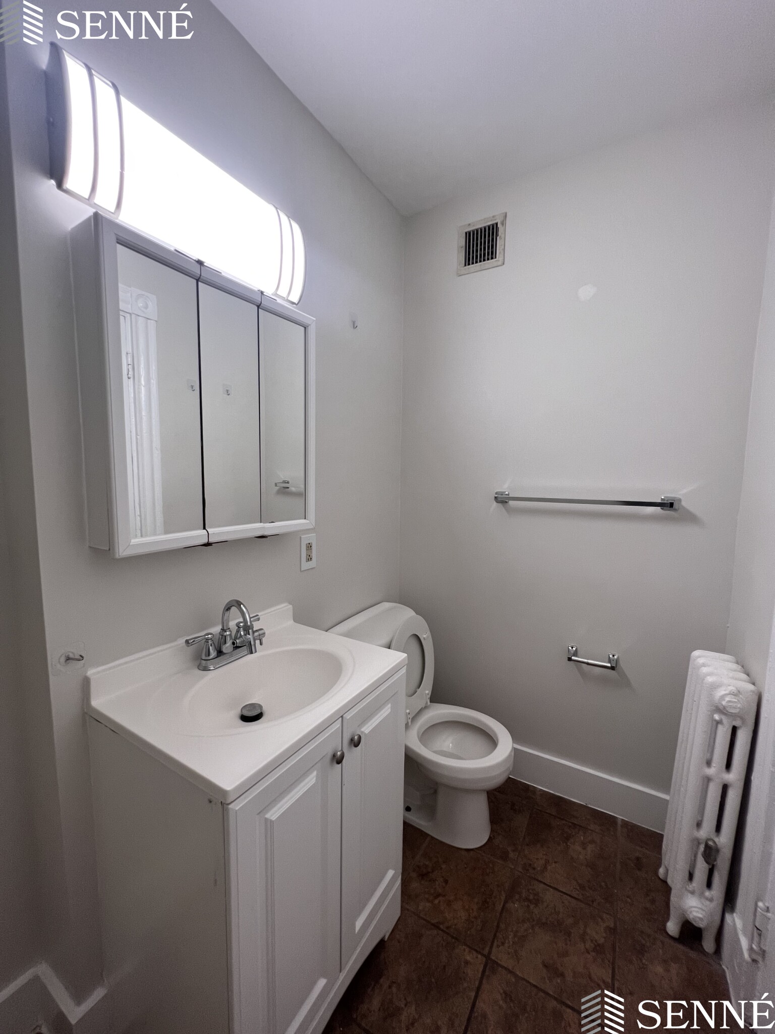 1039 Massachusetts Ave, Harvard Square