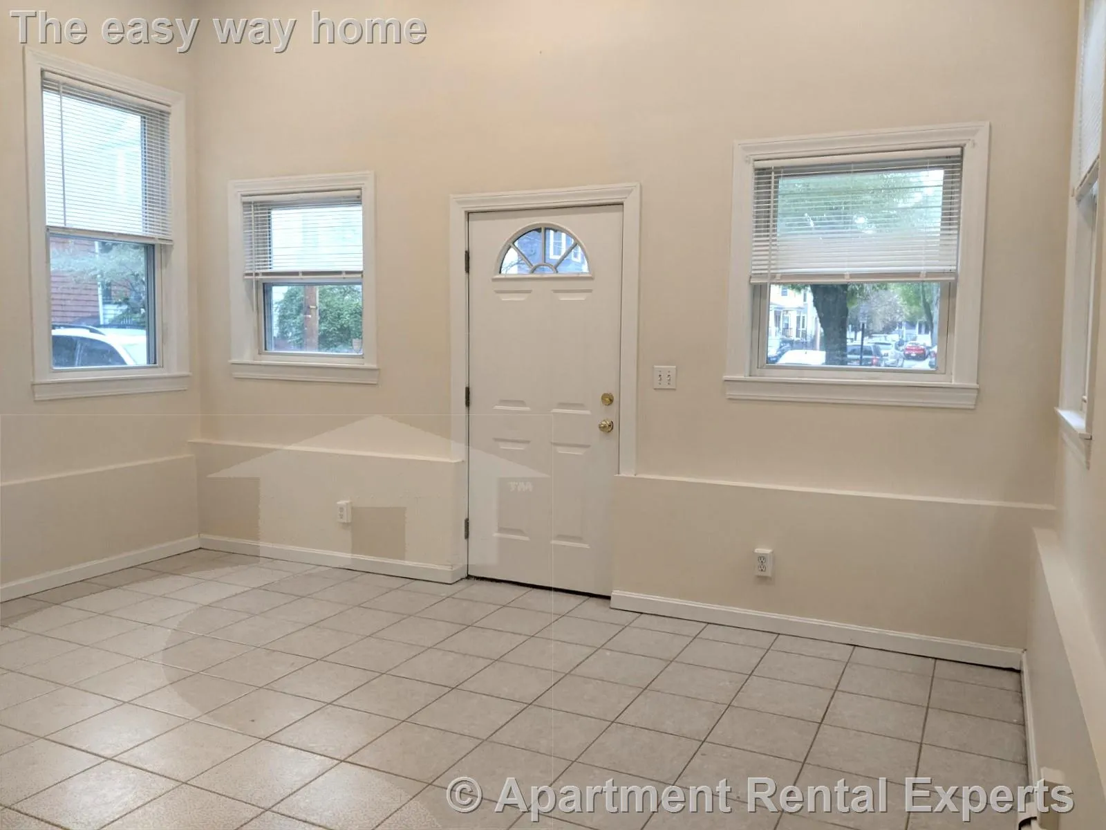 83 Yorktown St, Teele Square