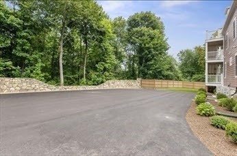 56 Spring St, Cohasset