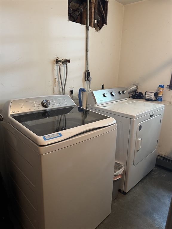 10 County, Mansfield