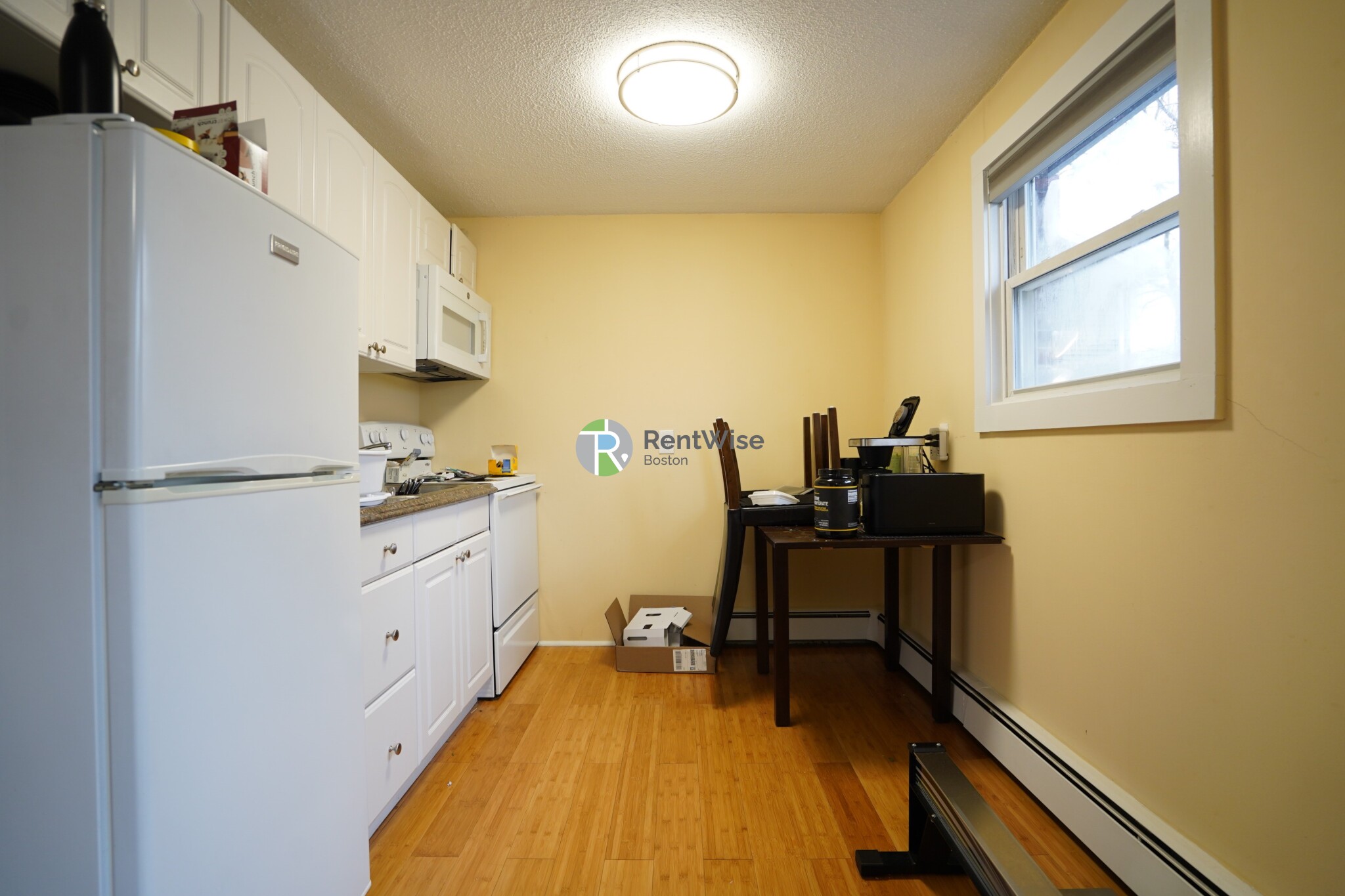 121 Ash St, South Side