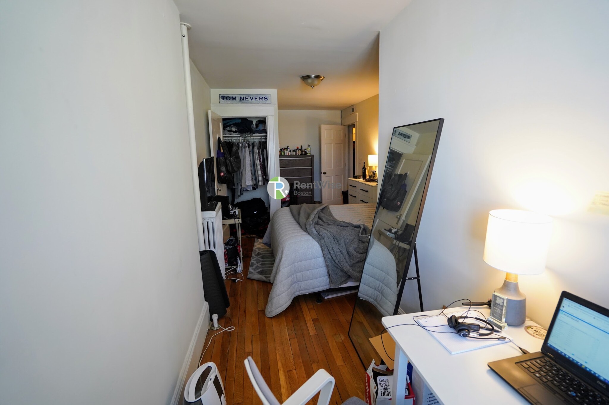 489 East Broadway, South Boston