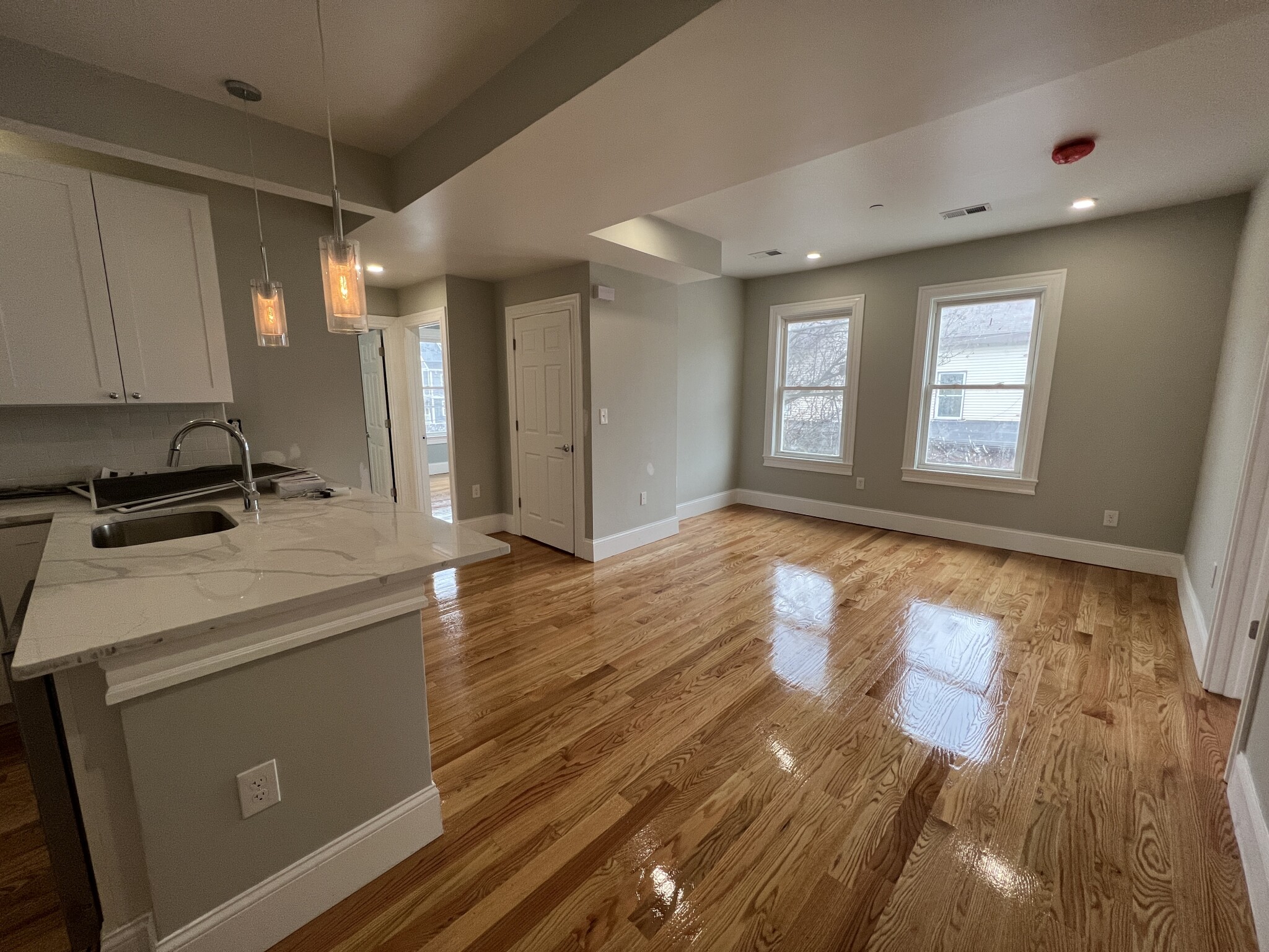 71 Pearl St, East Somerville