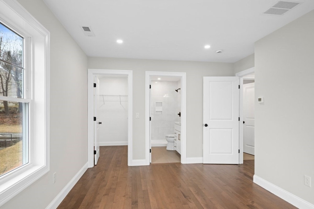 33 Third St, Worcester