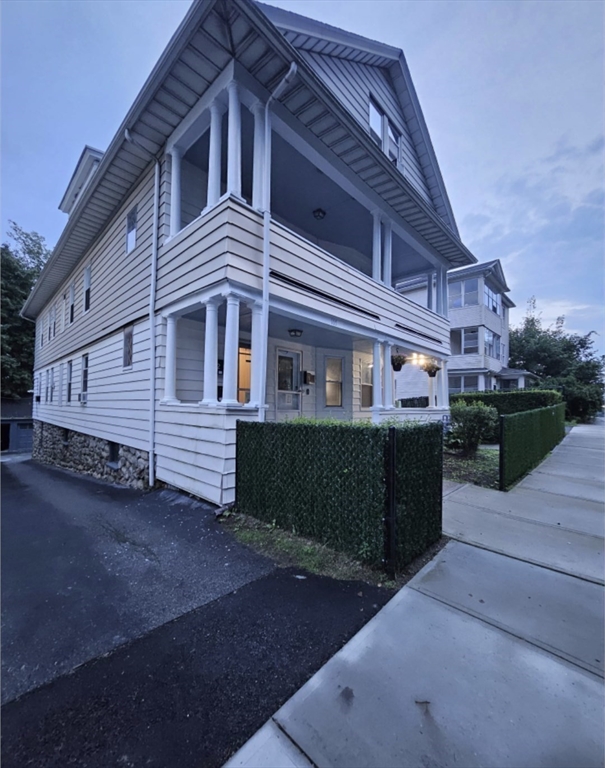 117 Illinois St, Worcester
