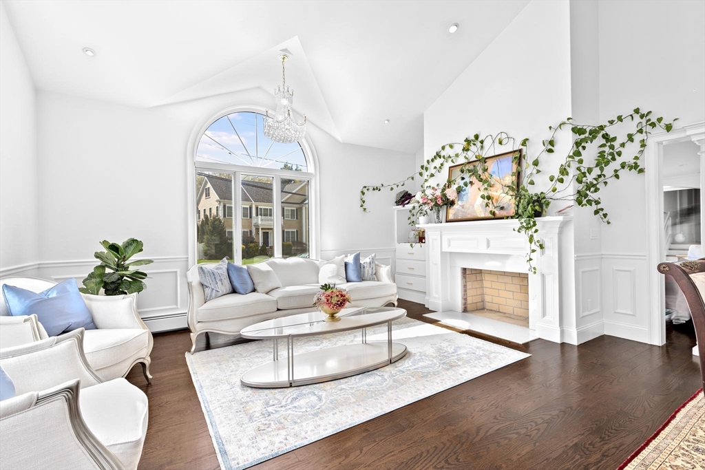 110 Redwood Rd, Newton