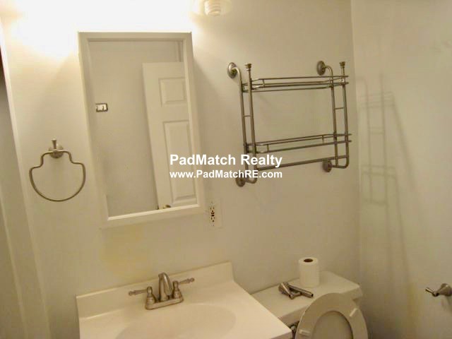 318 Saint Paul St, Brookline