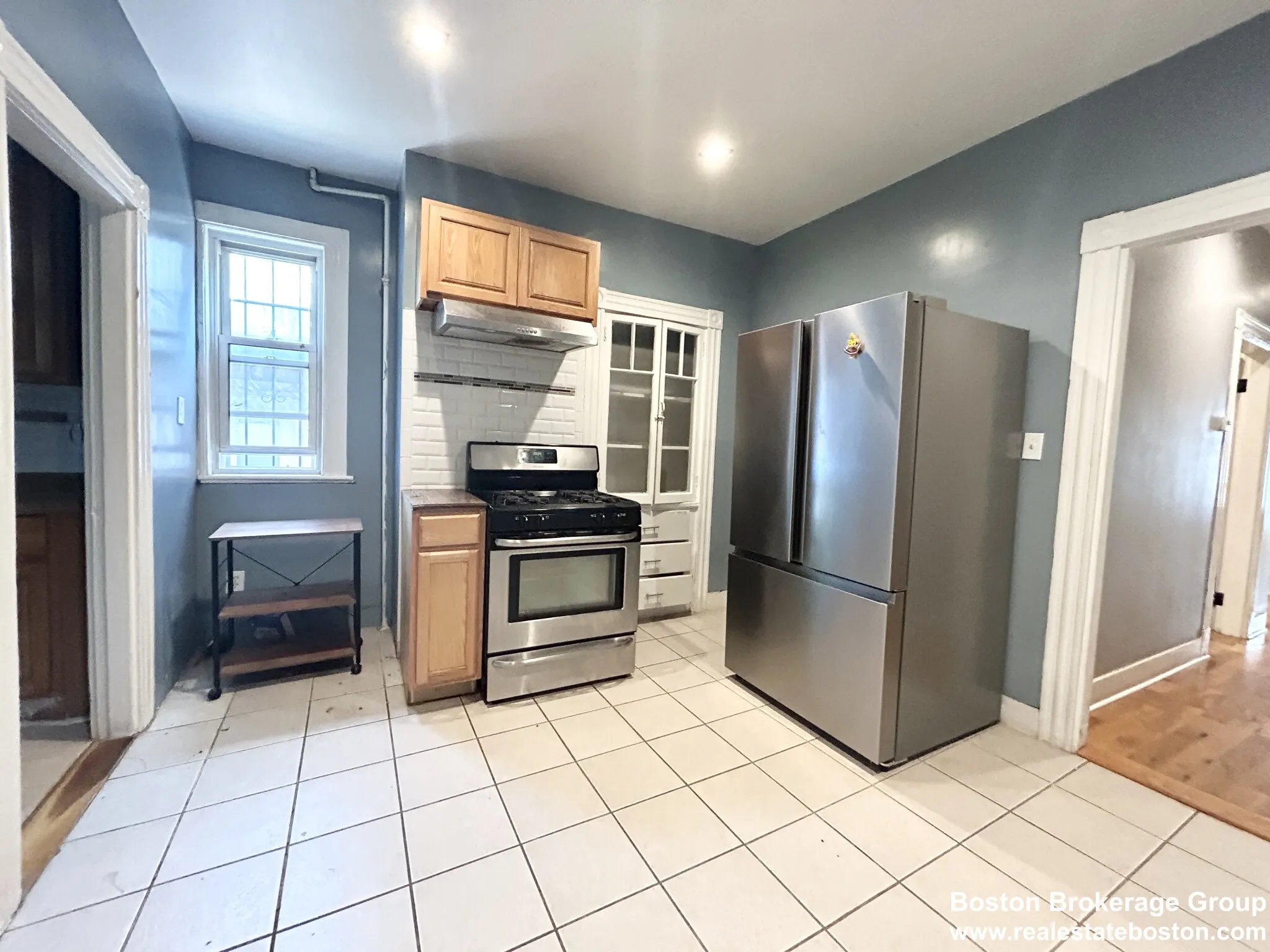 14 Batchelder St, Roxbury