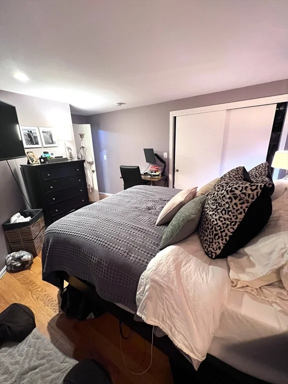 167 M, South Boston