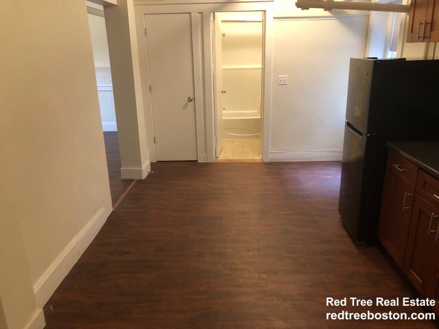 1193 Boylston St, Fenway
