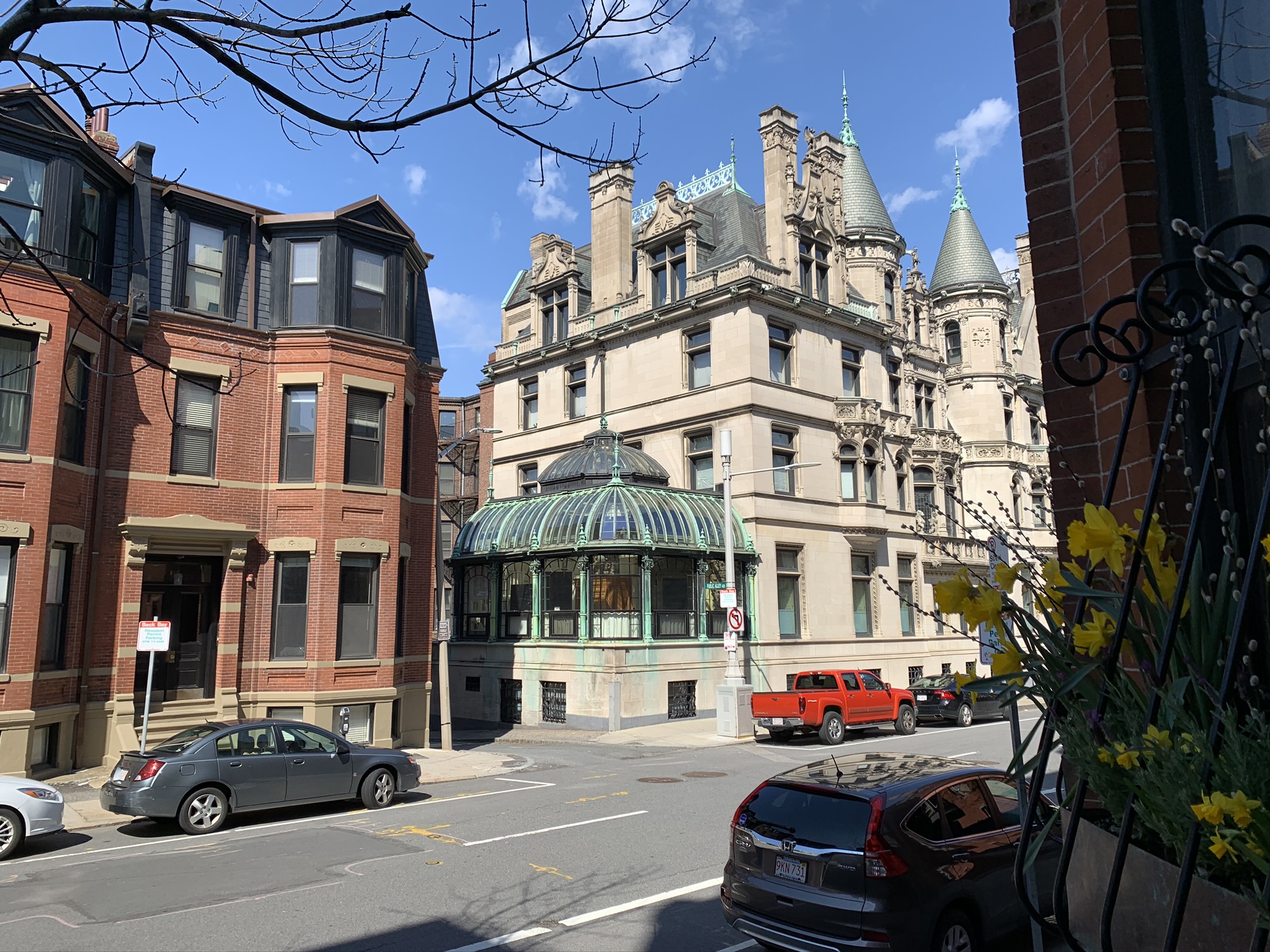 48 Hereford St, Back Bay