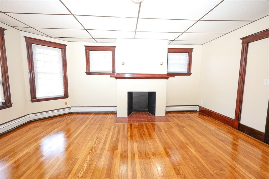 18 Pacific St, Rockland