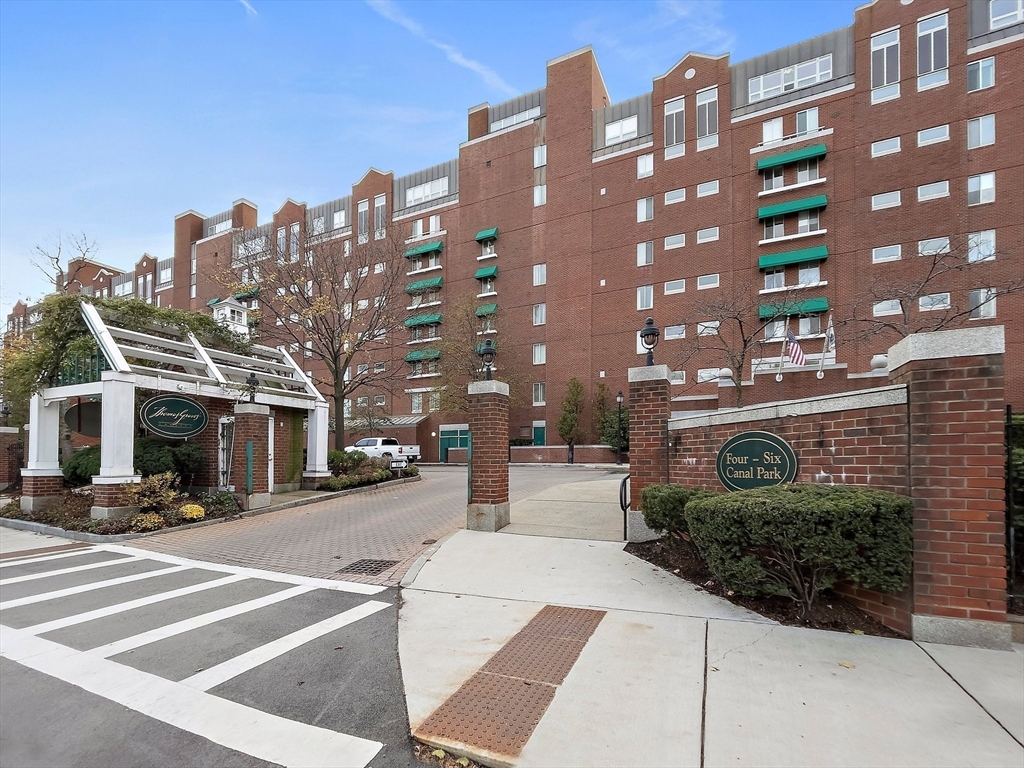 4 Canal Park, East Cambridge