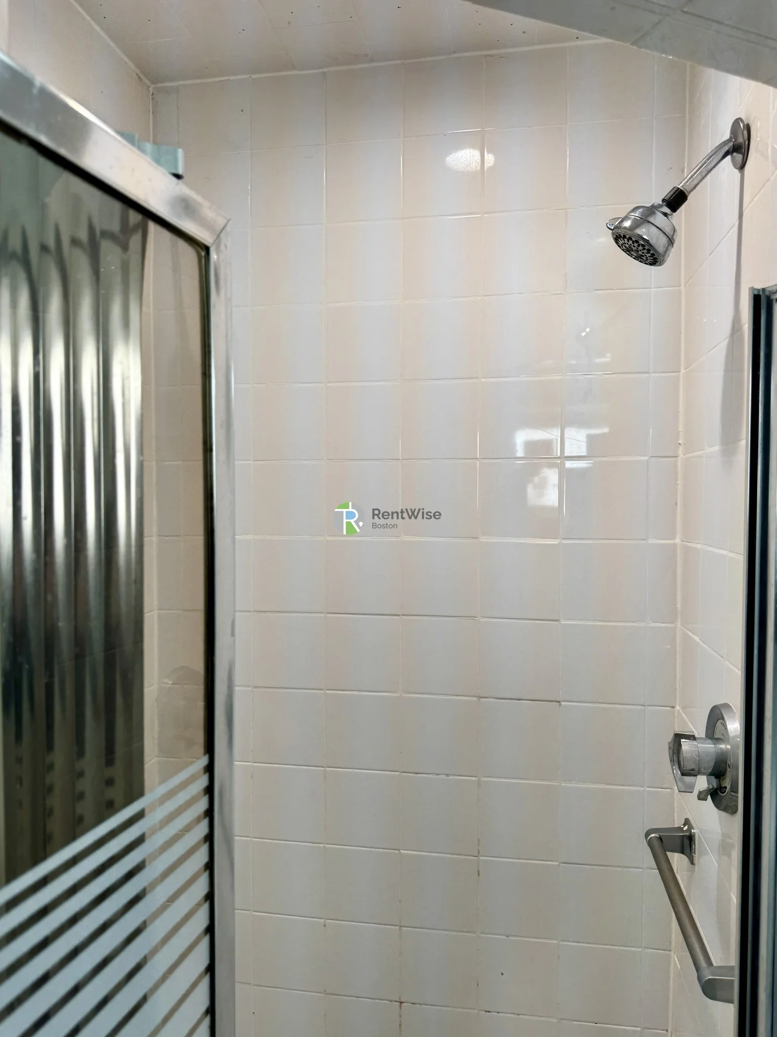 39 Saint Paul St, Coolidge Corner