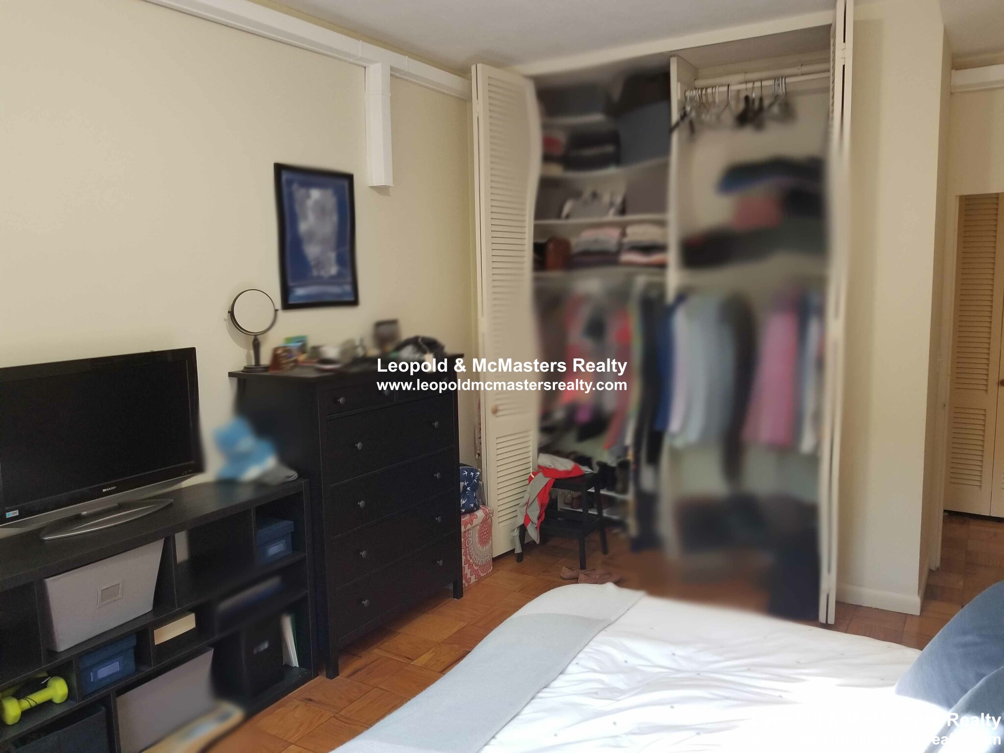 3 bed, 1 bath apartment for rent at 101 Monmouth St Unit 802, Longwood — photo 1 of 10