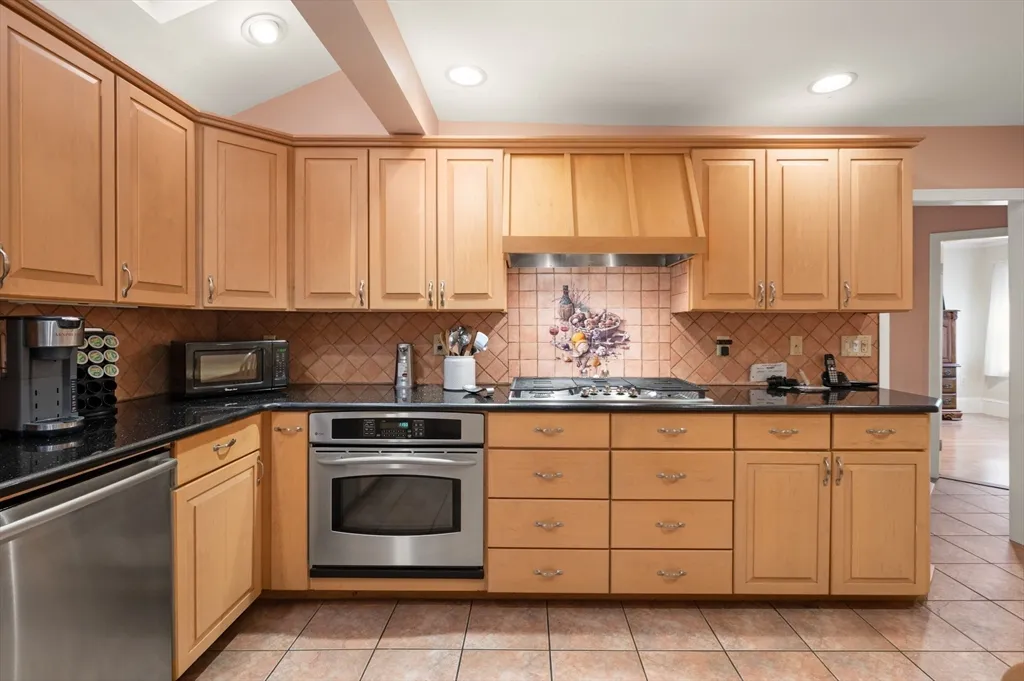 76 Windsor Rd, Tufts University