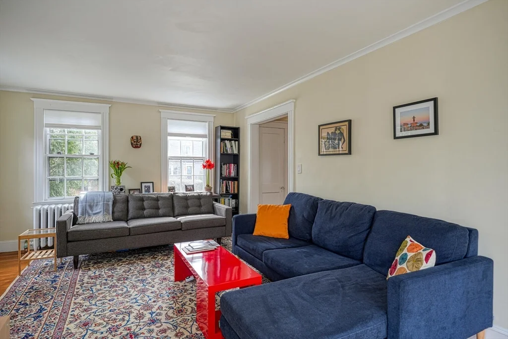 60 Kilburn Rd, Belmont