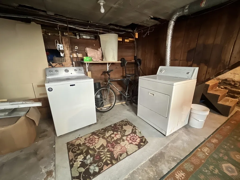 28 Cornell St, Arlington