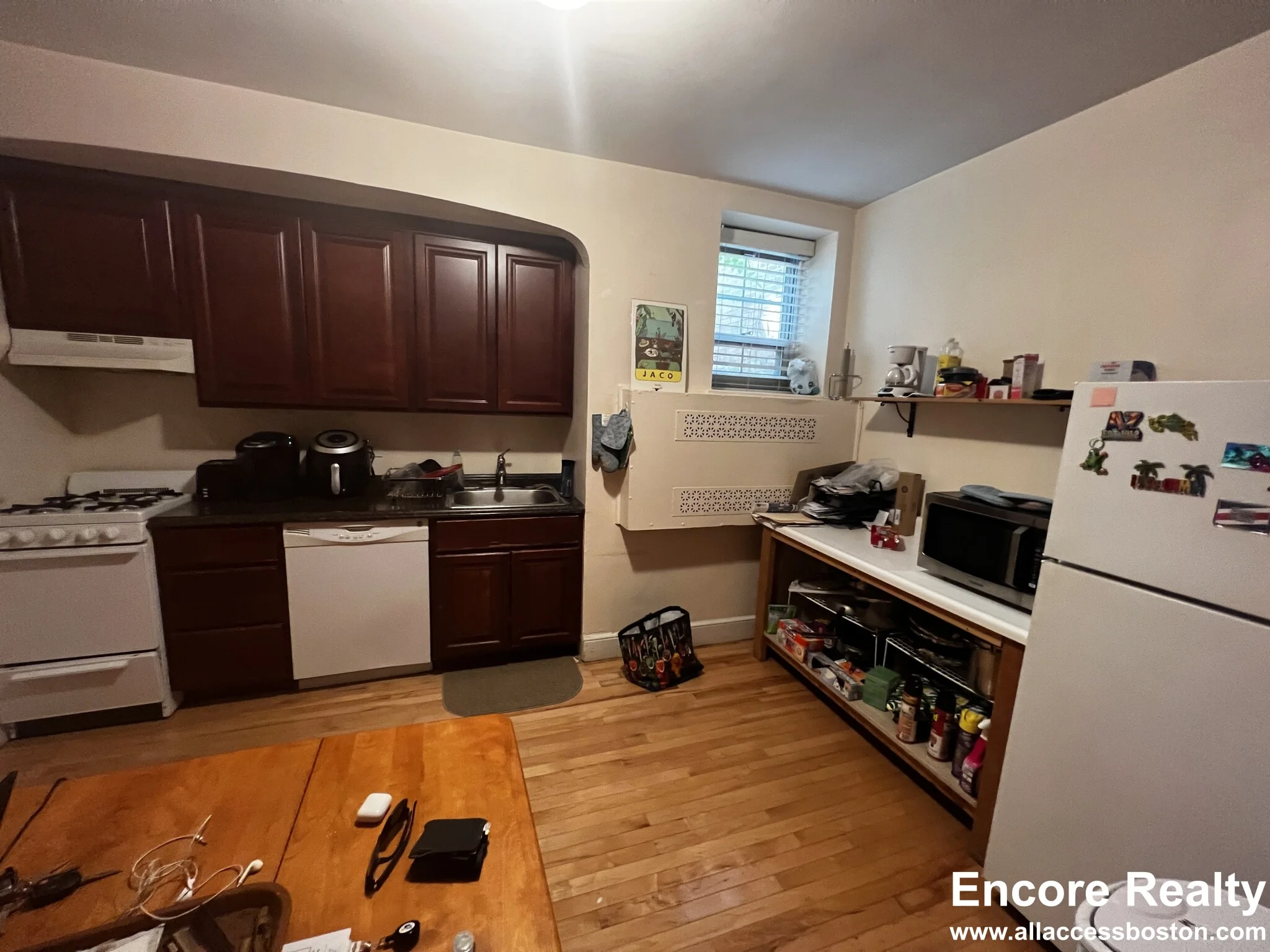1555 Beacon St, Brookline