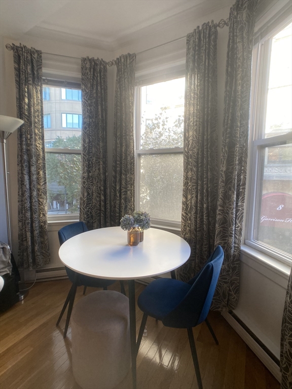 15 Garrison St, Back Bay