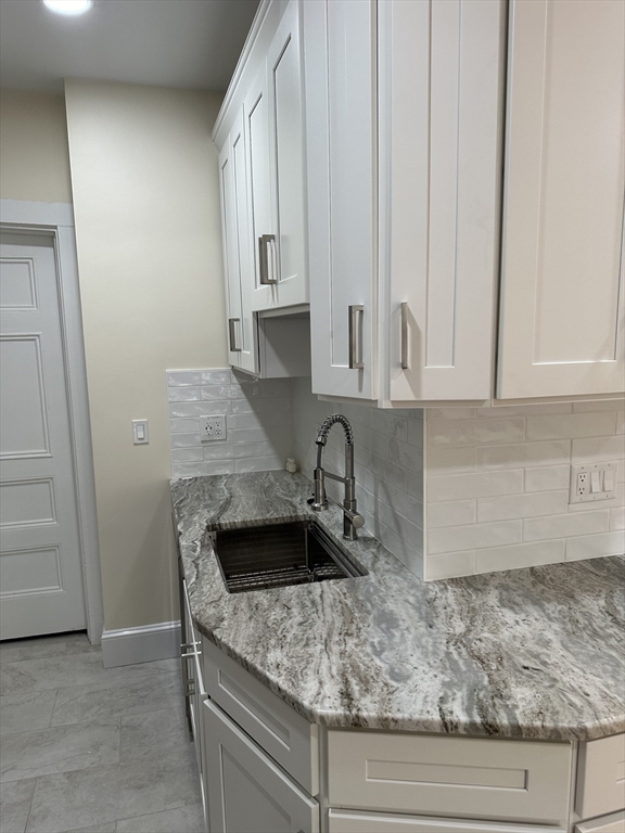 2 Arlington St, Neighborhood Nine