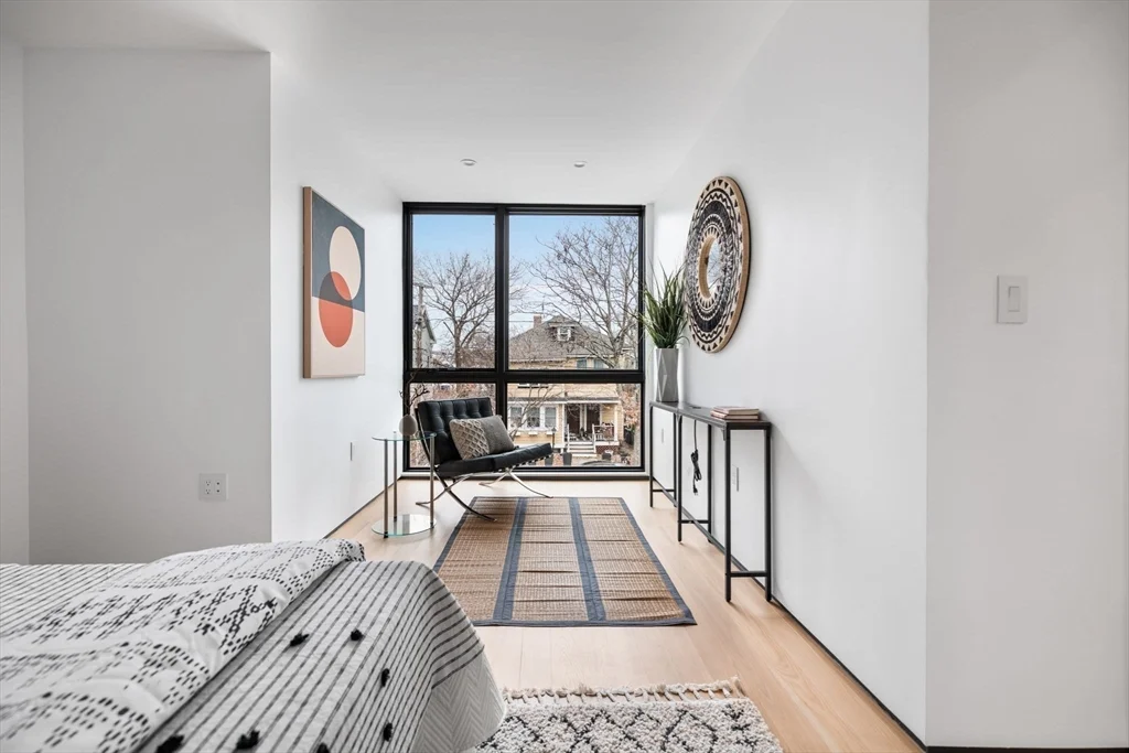 80 Alpine St, West Cambridge