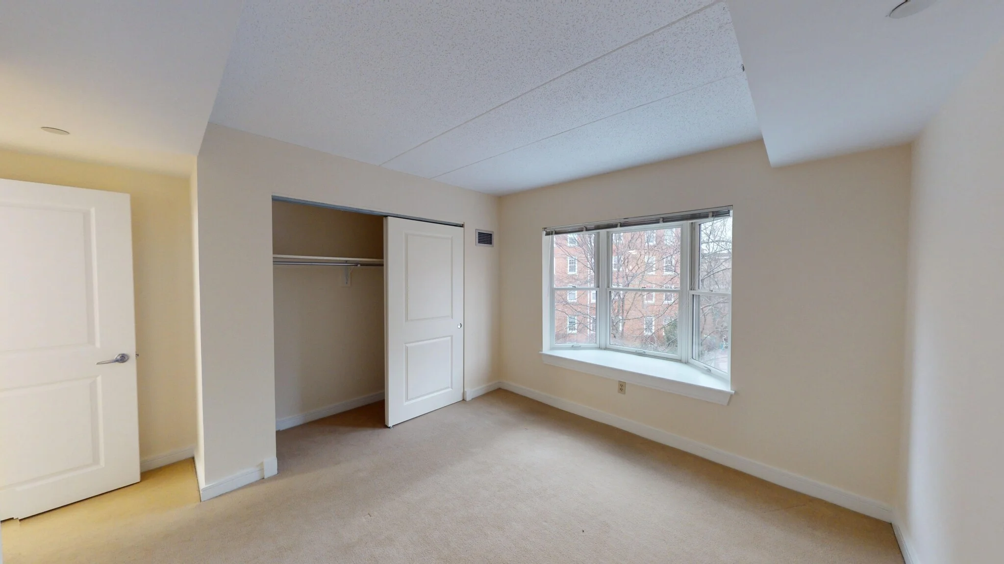 77 Marion St, Coolidge Corner