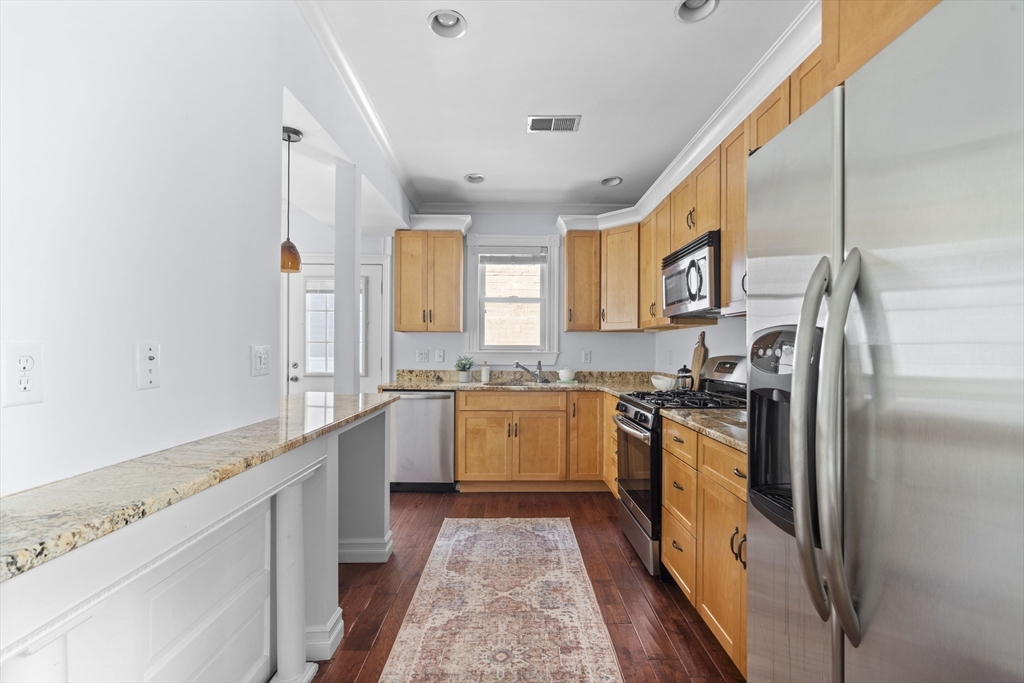 5 Newhill Pl, South Boston