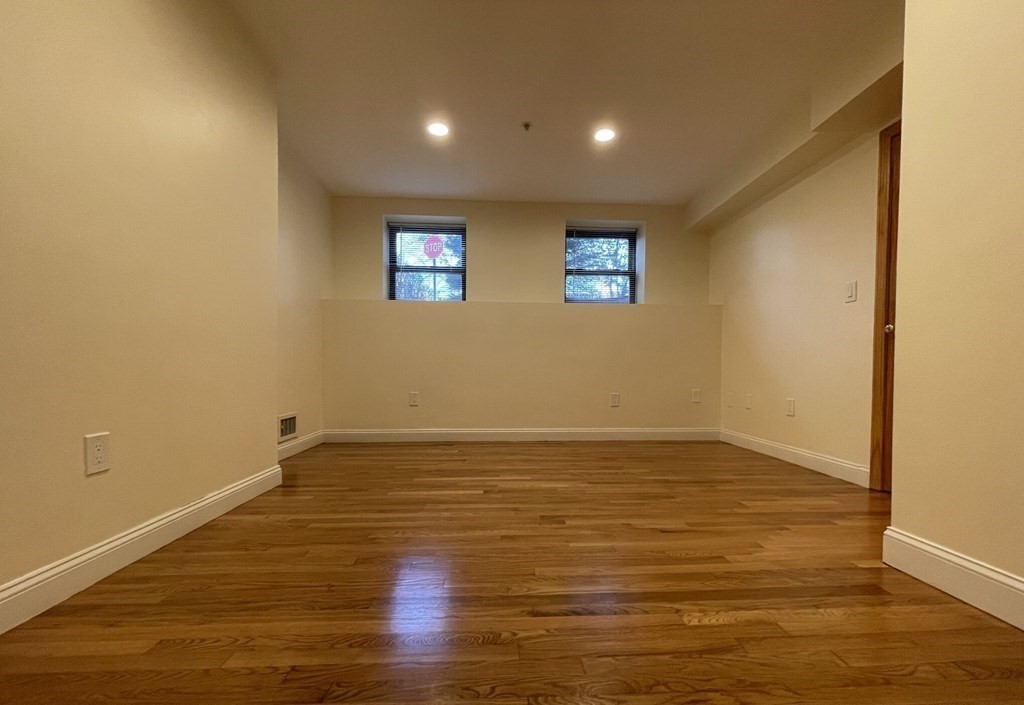 1801 Beacon St, Brookline