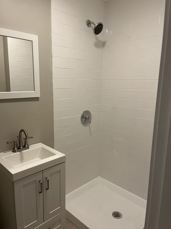 79 Bigelow St, Quincy