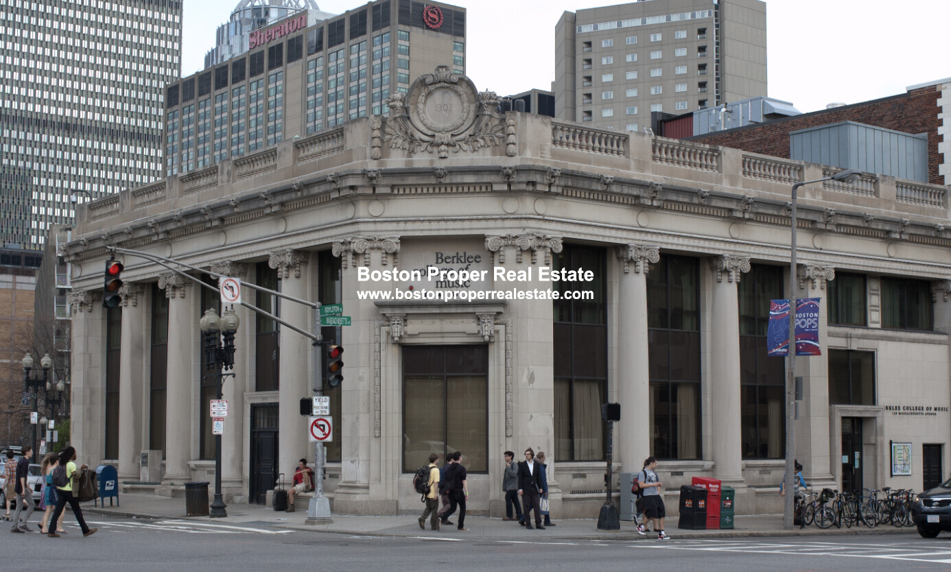 56 Charlesgate West, Fenway