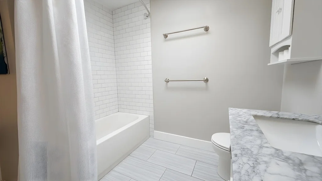 27 Noble St, West Newton