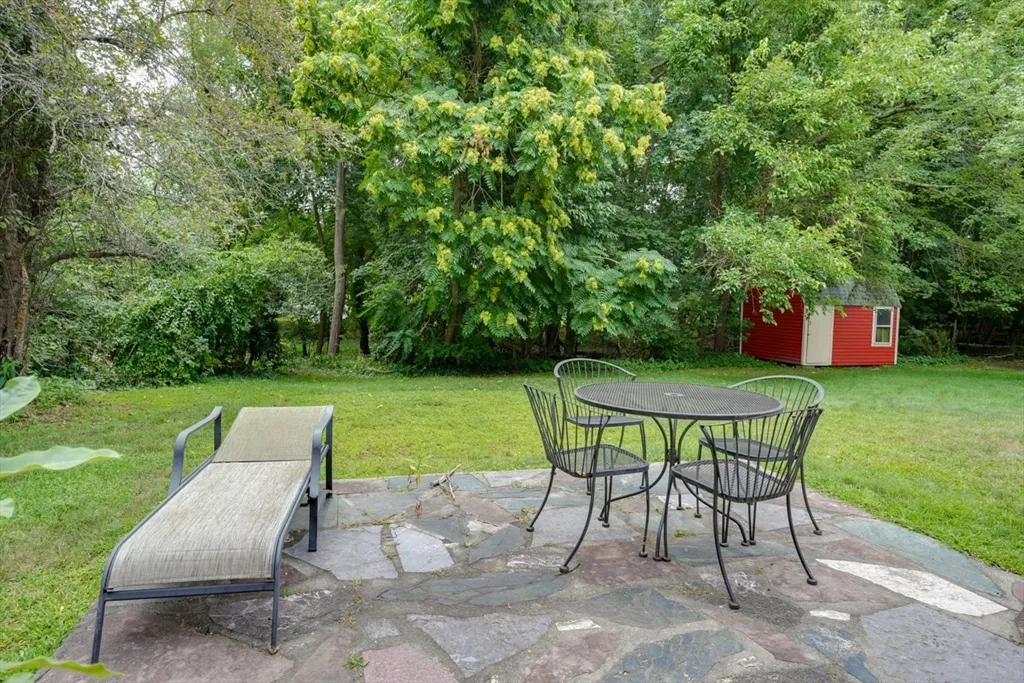 135 Maple St, Lexington