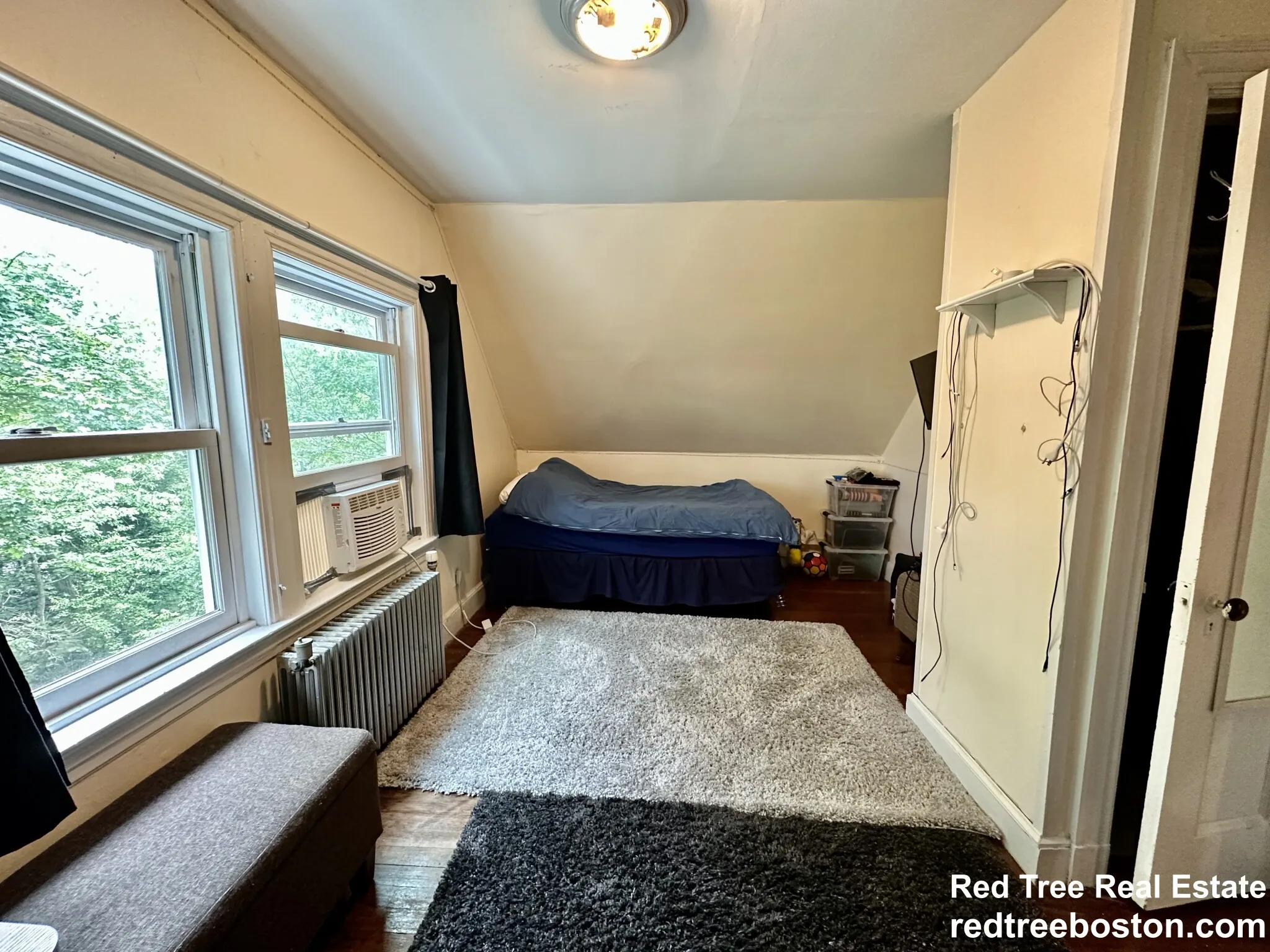 132 Kilsyth Rd, Brighton
