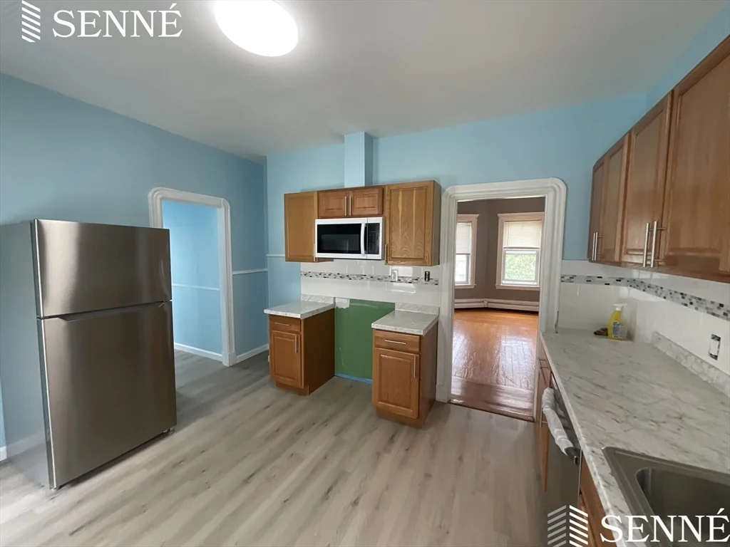 97 Morrison, Powder House Square