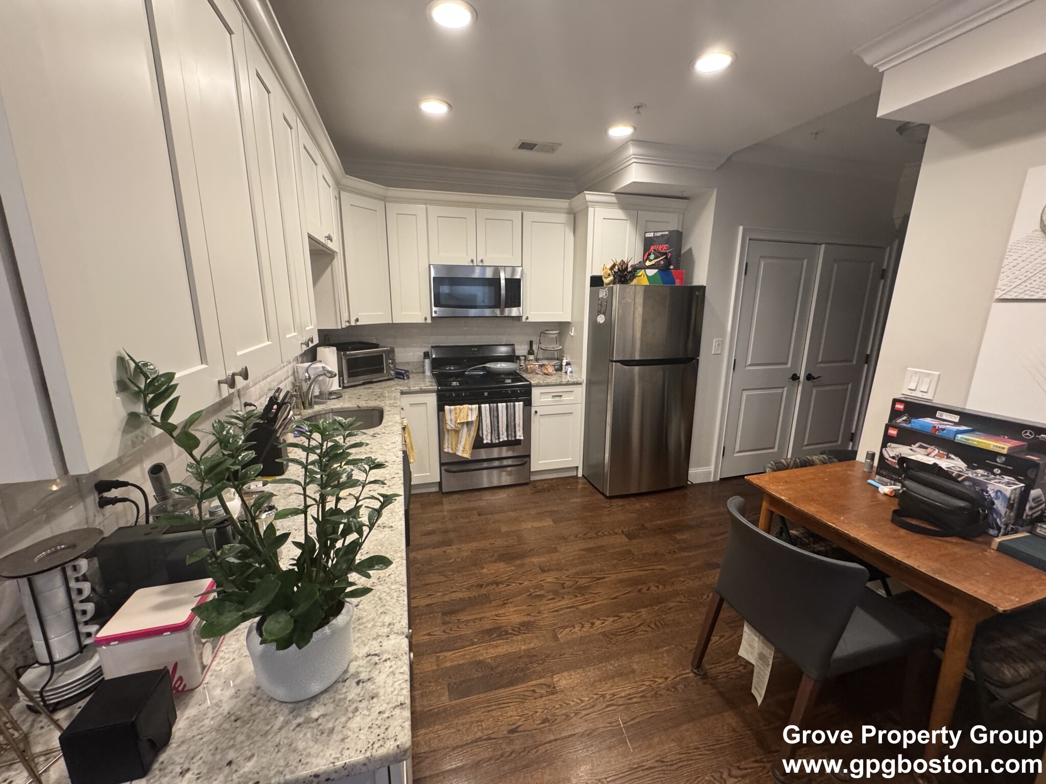 244 Paris St, East Boston