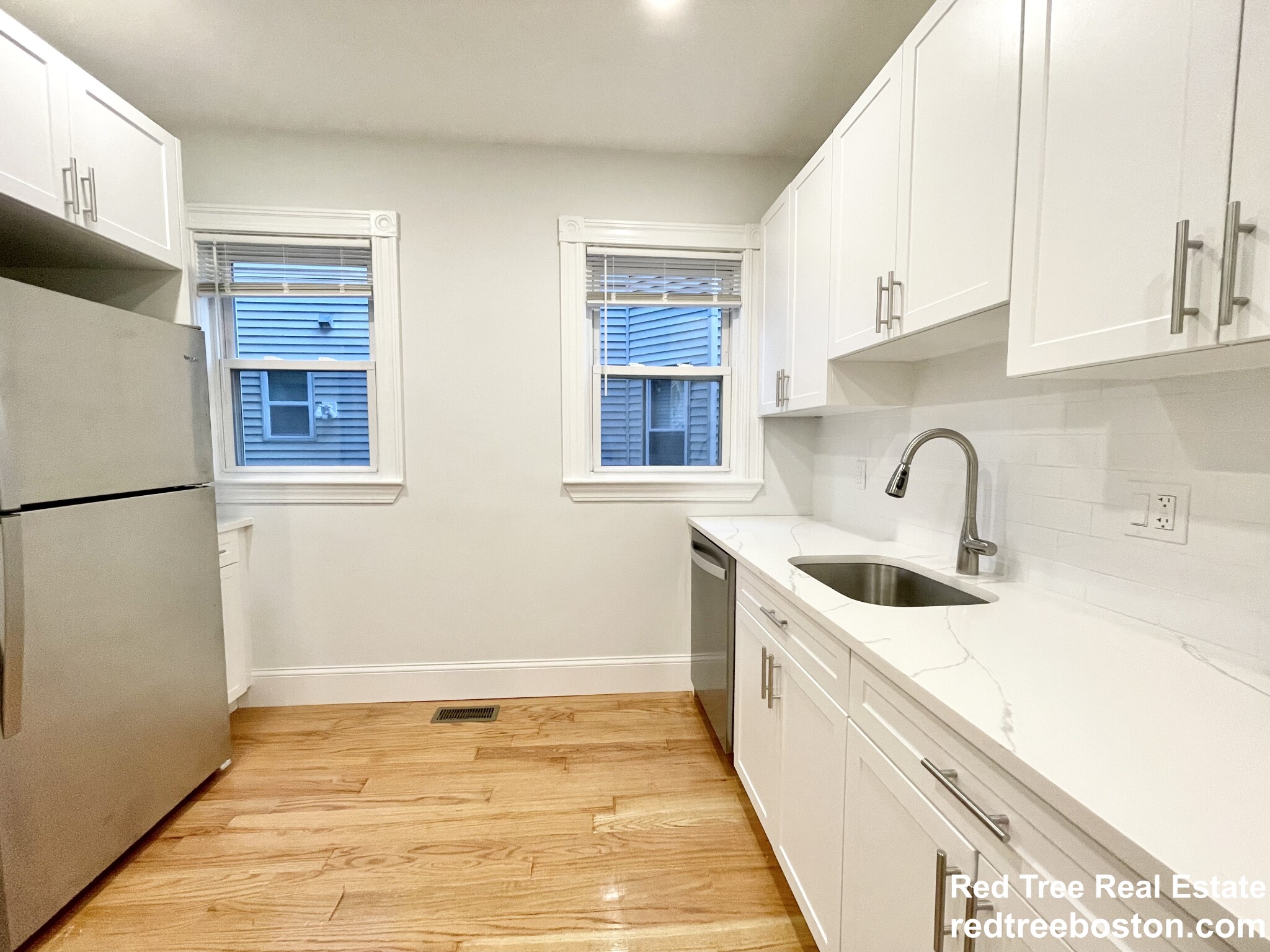 68 Bakersfield St, Dorchester