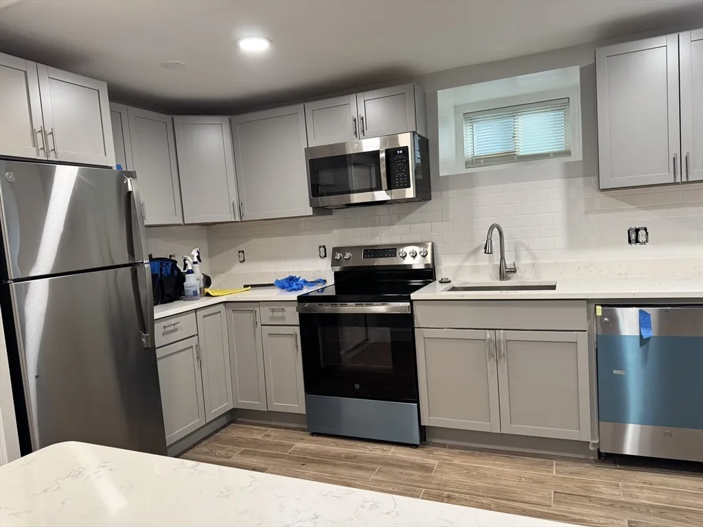 24 W Tremlett, Dorchester