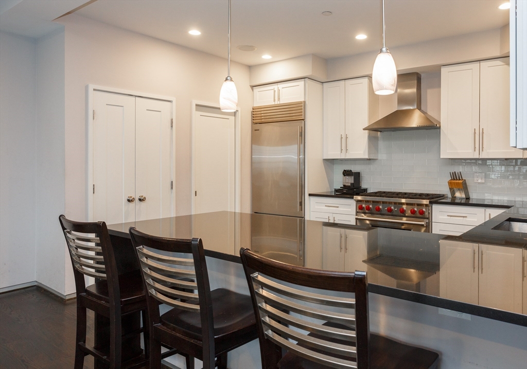 350 West Broadway, South Boston