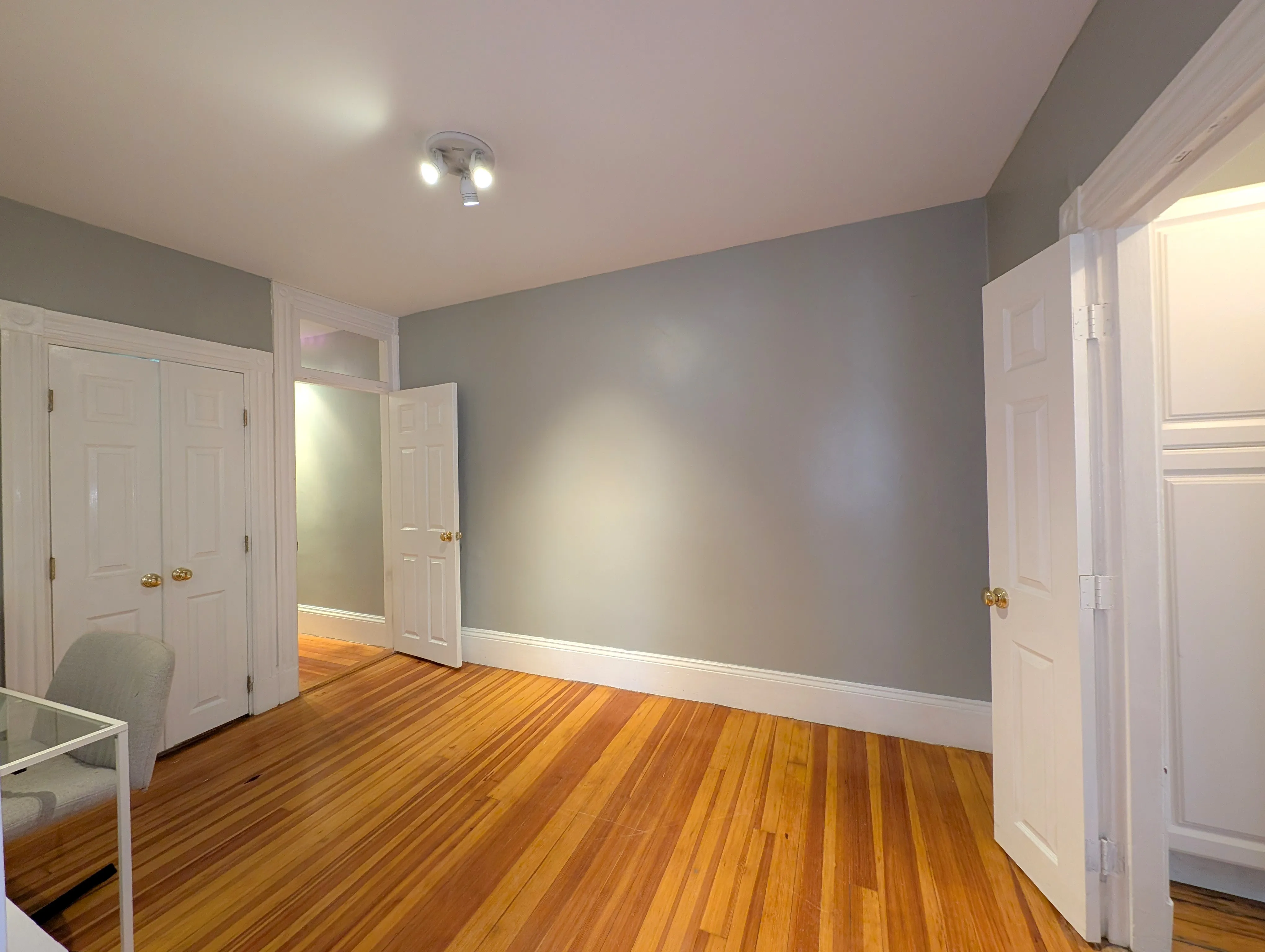 111 Woodstock St, West Somerville