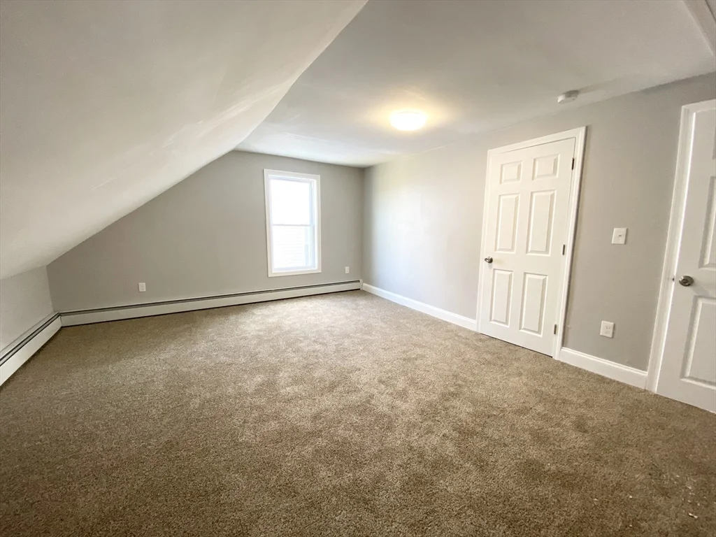 286 Kimball St, Fitchburg