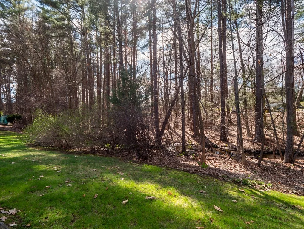 374 Great Rd, Acton