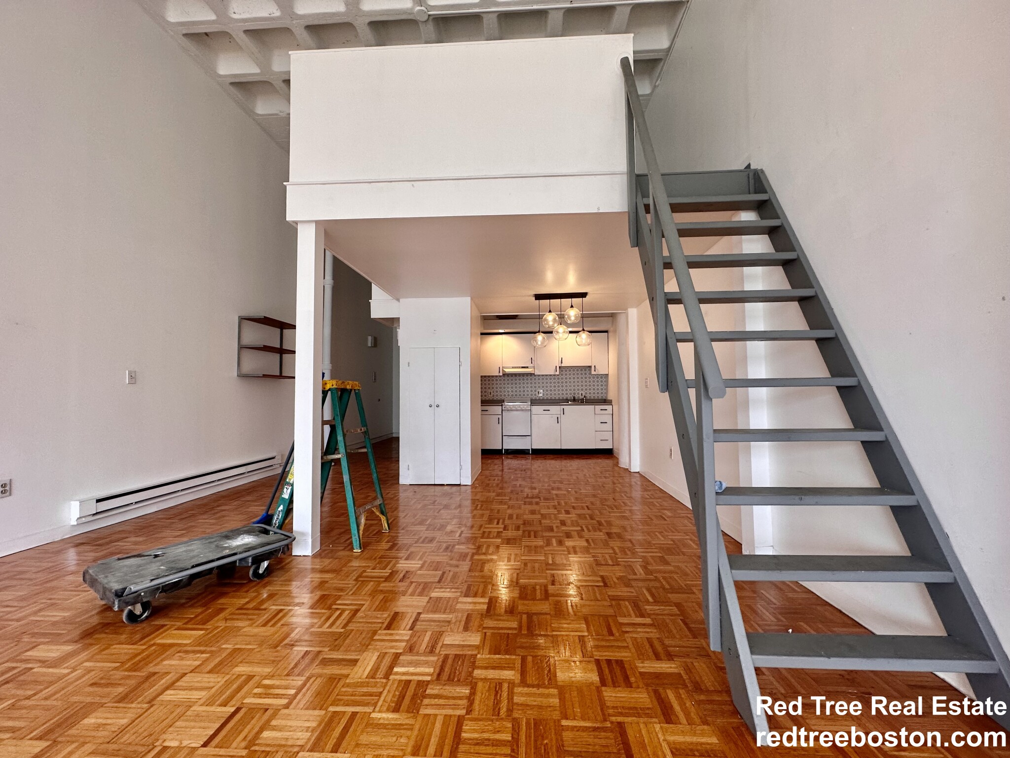 61 Brookline Ave, Fenway