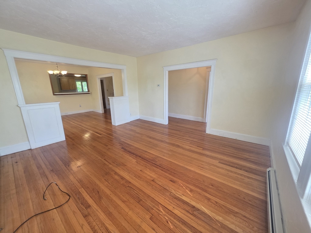 19 Fowler St, Quincy Center