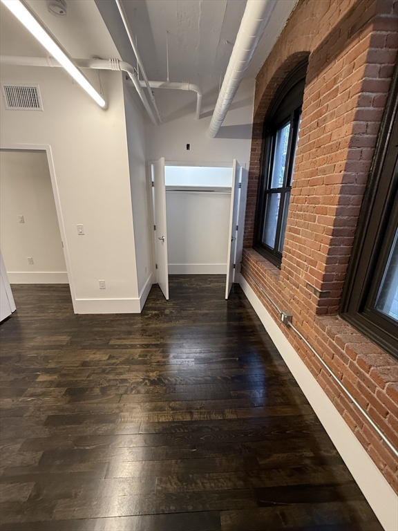 190 High St, Waterfront