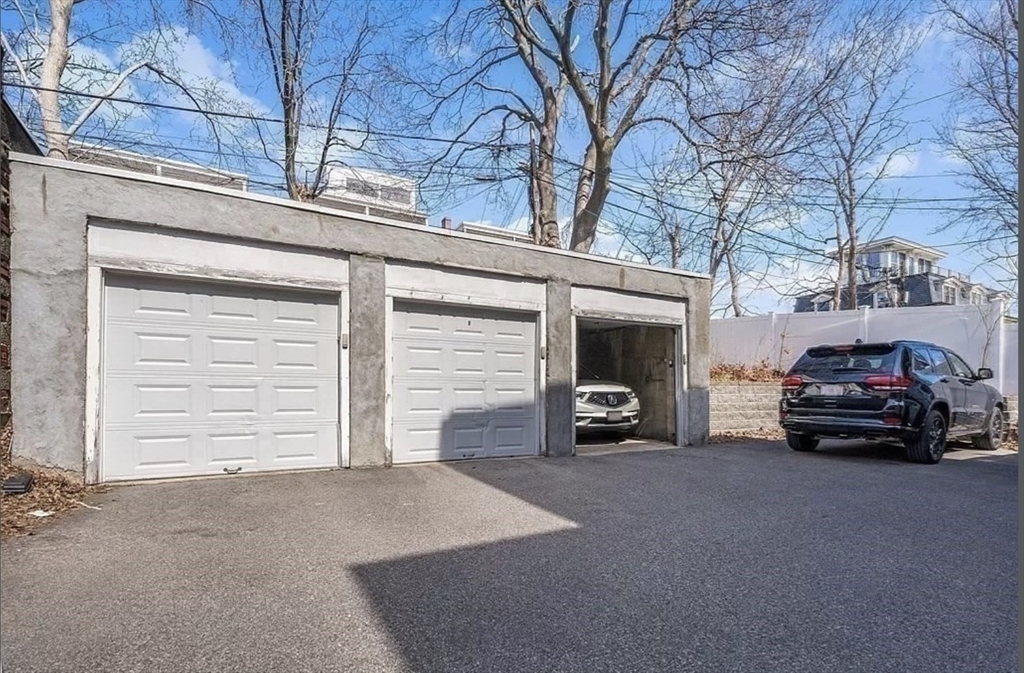 866 East Fifth, South Boston