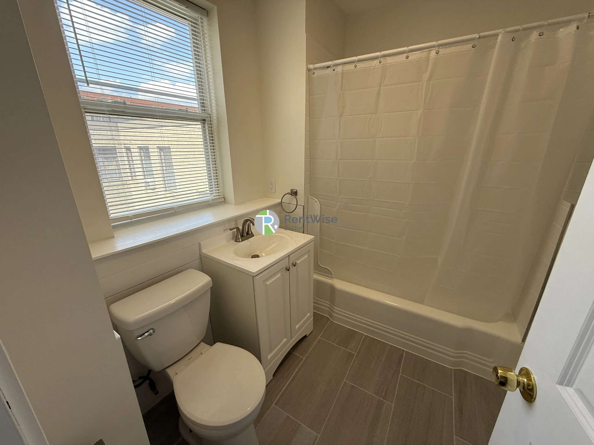 94 Brainerd Rd, Allston